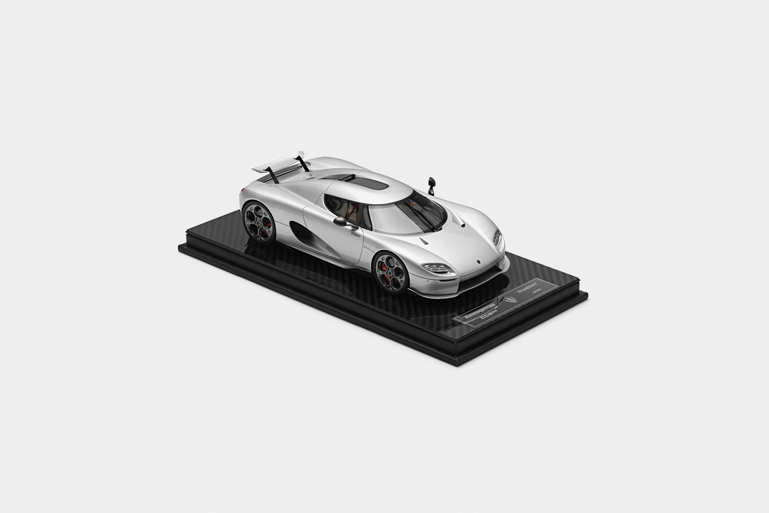 CC850 Moon Silver 1:18